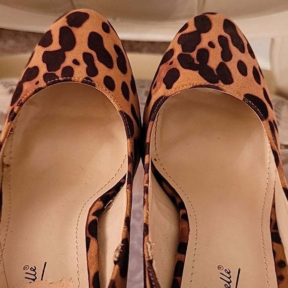Anne Michelle Leopard Print Stilettos - Picture 9 of 16